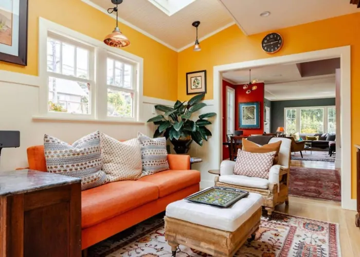 Majestaetisches Heim Koeln