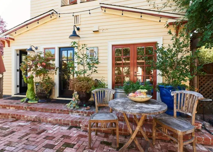 アパート Majestaetisches Heim Koeln ケルン